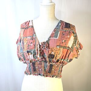 Rock & Roll Crop Top Juniors Sz XL Cropped Floral Patchwork Short Ruffle Sleeve